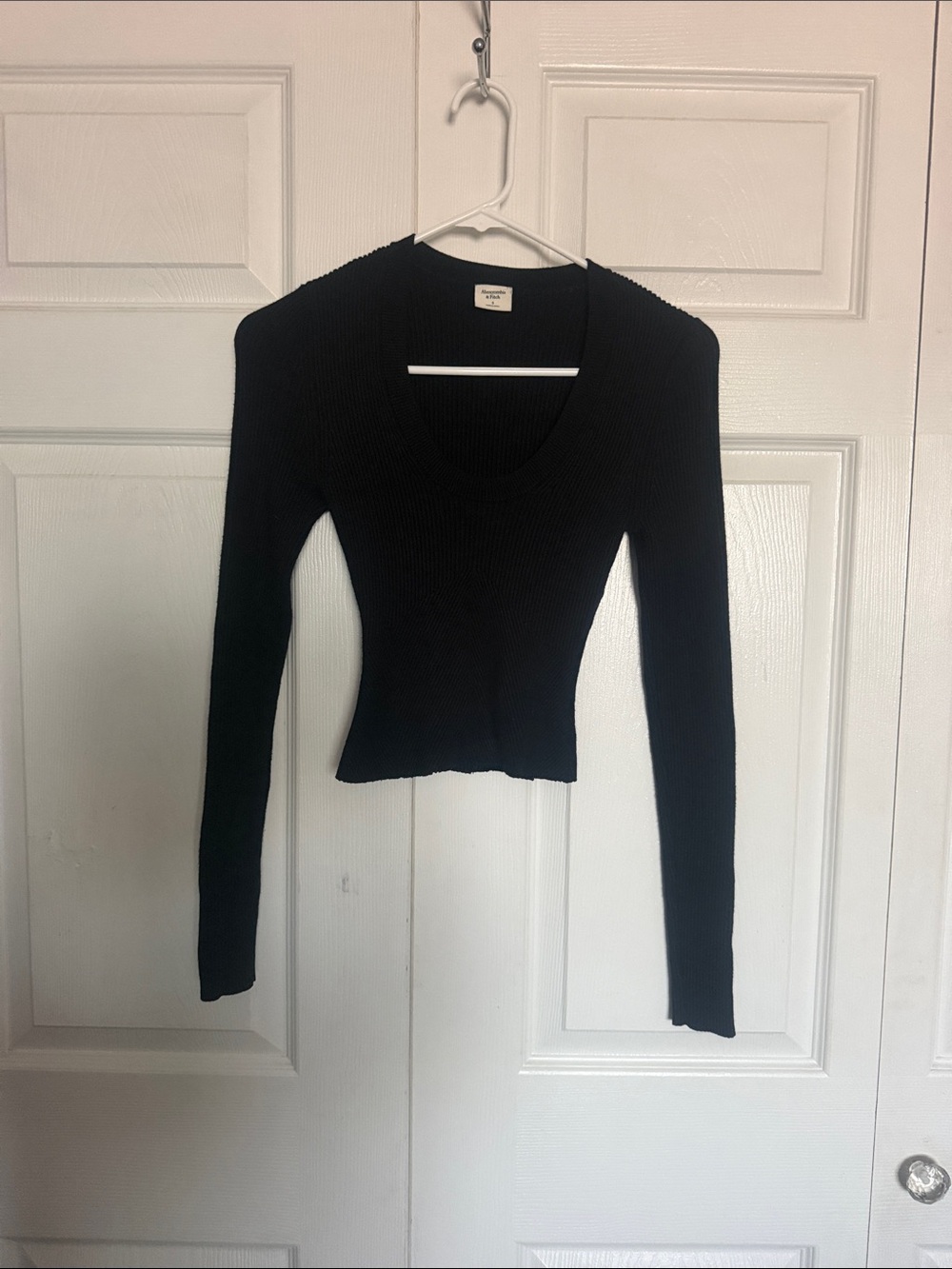 Abercrombie & Fitch Black Ribbed Scoop-Neck Long Sleeve Top